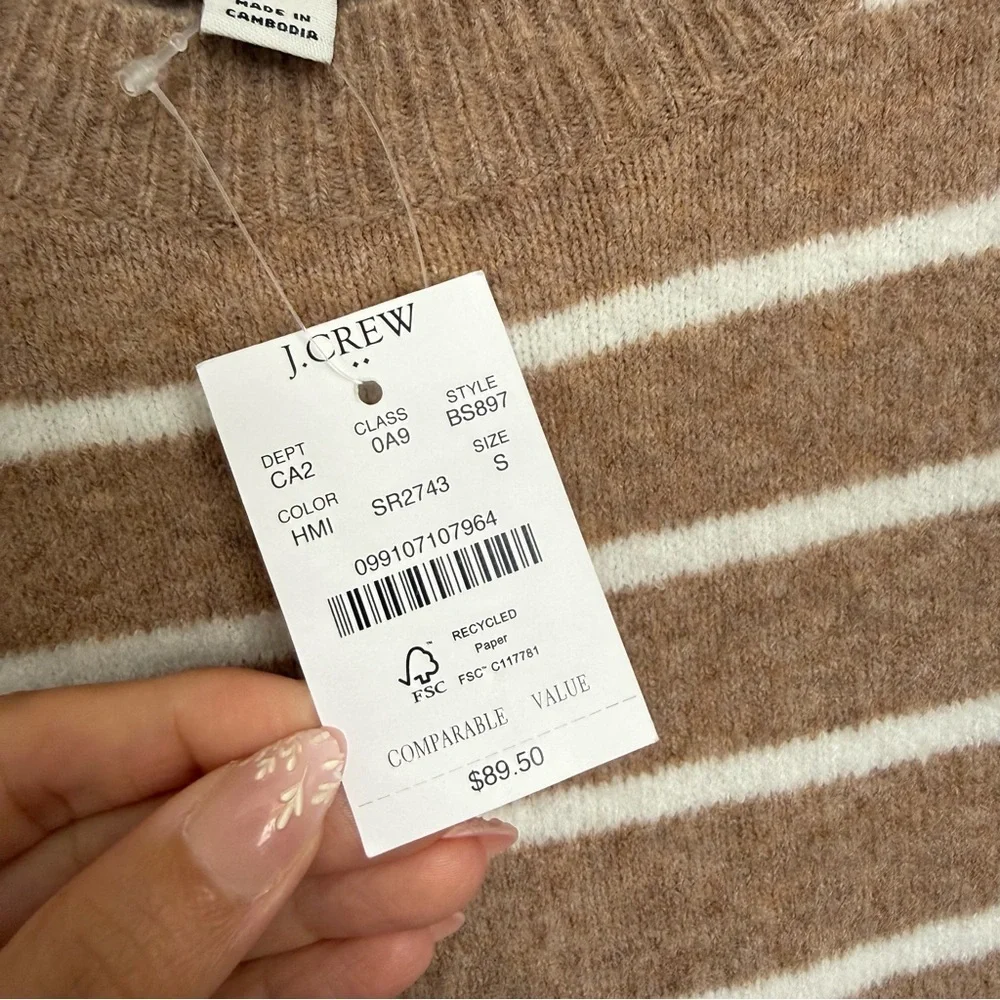 NWT J.Crew Extra Soft Tan White Merino Wool Blend Sweater Size Small Preppy Cozy